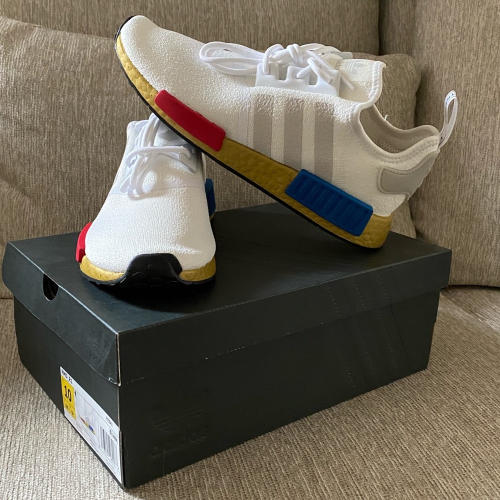 Men’s adidas nmd r1 red white and blue size 10